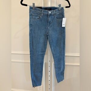 J Brand 835 Mid-Rise Crop Skinny